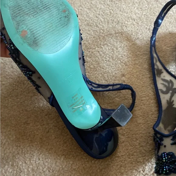 Betsey Johnson Nikki Embroidered Slingback Evening Pump navy blue 8.5 - Picture 9 of 10